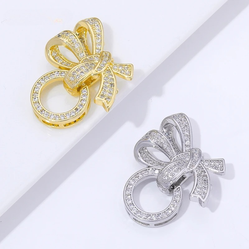 Jewelry Making A Ring - Fechos de Joias em Ouro 18K